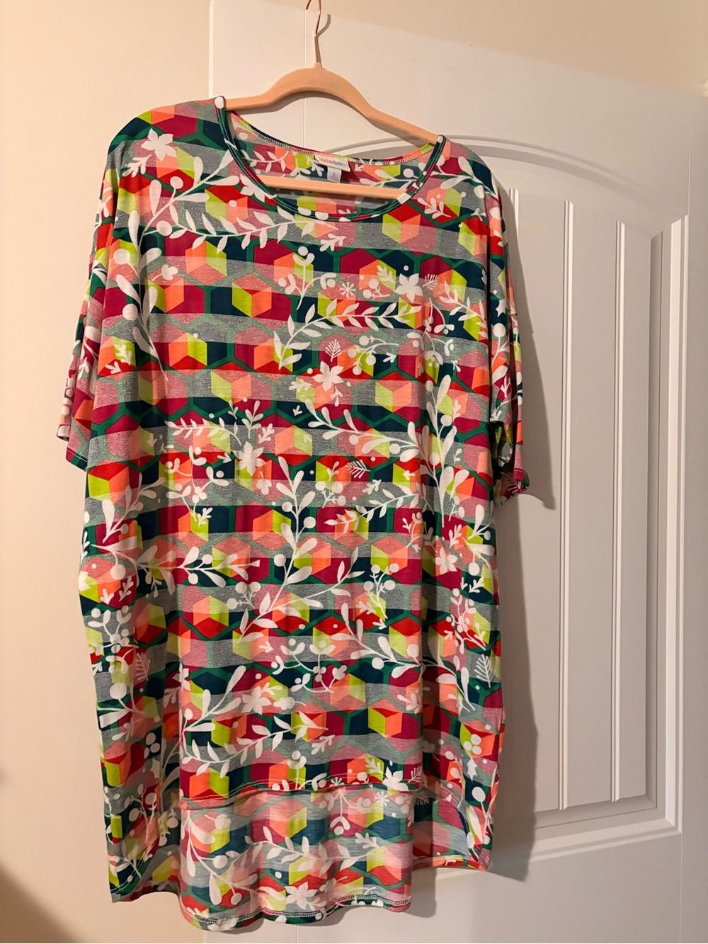 LuLaRoe Multicolor Geometric & Floral Short Sleeve Top